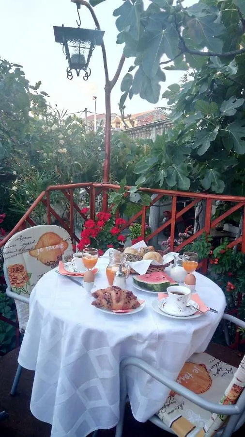 Pensiune Holiday Room - The View Novi Vinodolski
